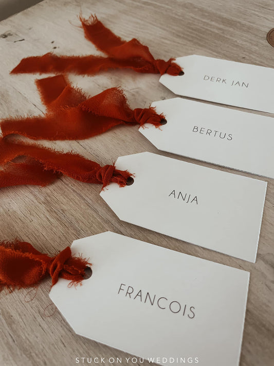 Chiffon Tag Shaped Guest Names