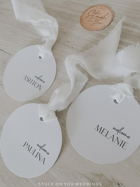 Round Place Card with Chiffon Ribbon