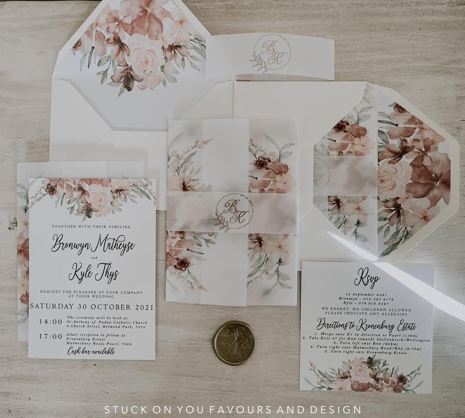 Wrap Sleeve Invitation Set - Style Bronwyn