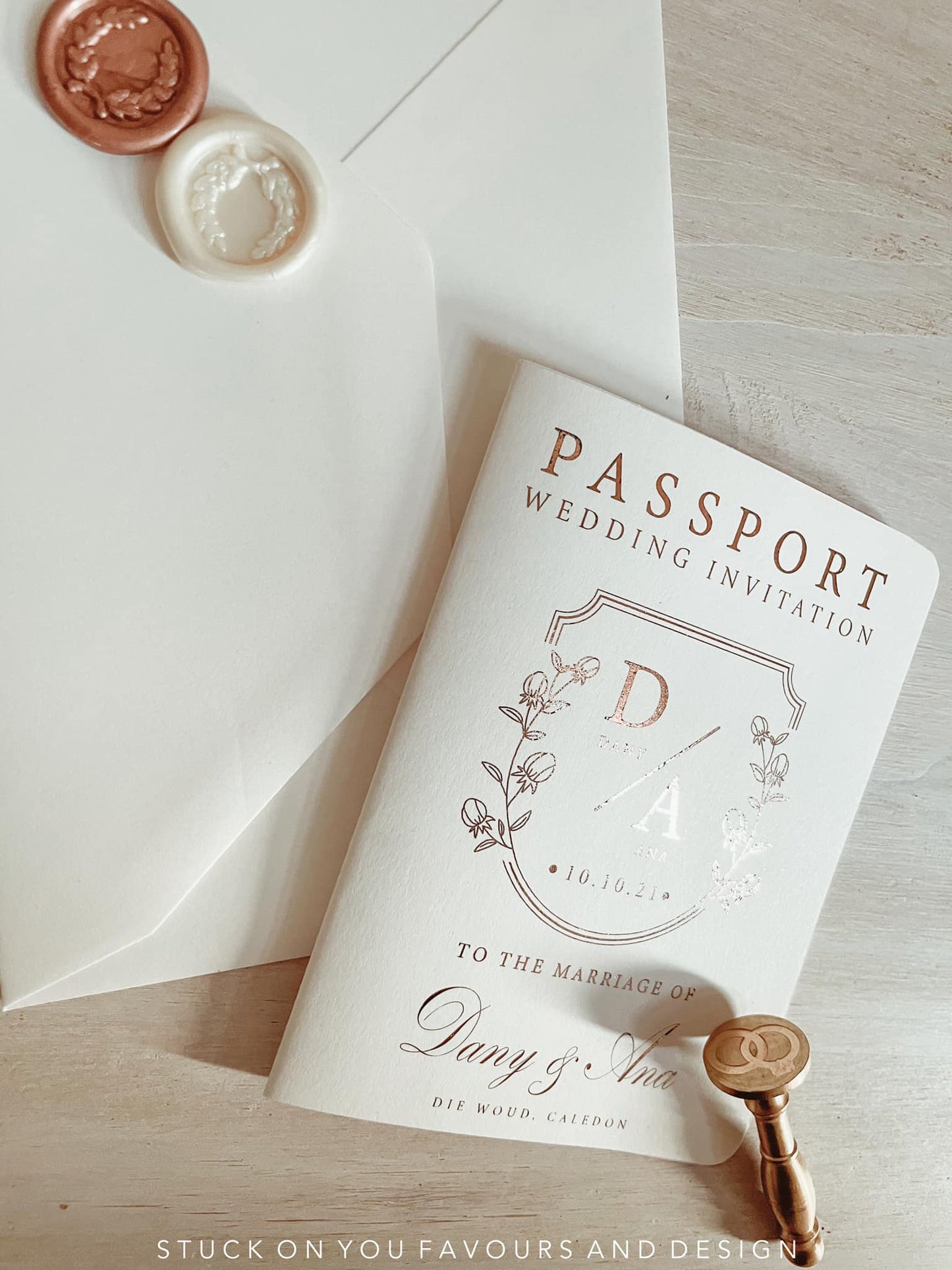 Passport Invitation Set